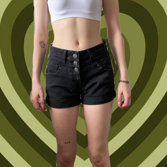 cute black high waisted shorts - Picture 1 of 4